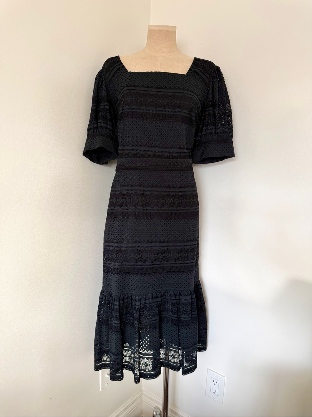 Rachel Parcell Black Eyelet Square-Neck Midi Dress